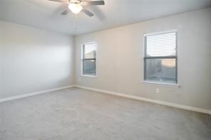 Building Photo - 2557 Buttermilk Way