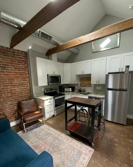 Building Photo - 152 Knox Ct