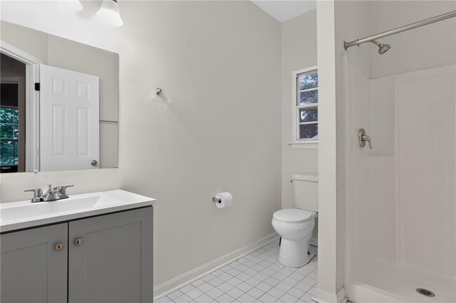 Building Photo - 1021 Ada Ave NW
