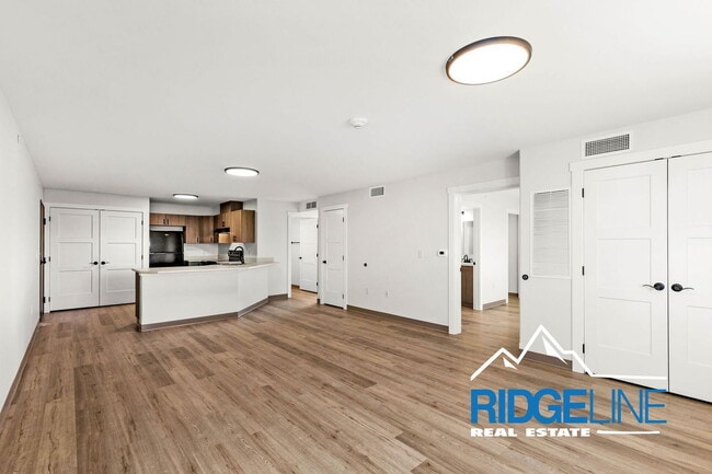 Building Photo - 2501 8th Ave N