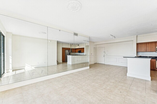 Building Photo - 233 S Federal Hwy