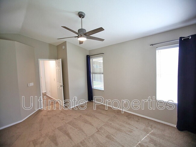 Building Photo - 7455 W Crest Ln