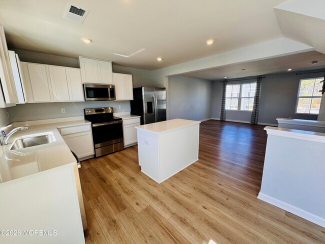 Building Photo - 207 Cyprus Ct