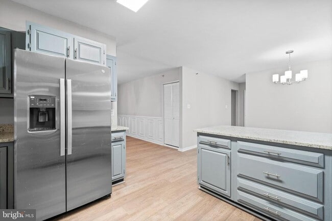Building Photo - 7795 Penn Manor Ct