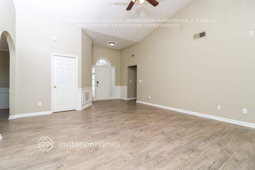 Building Photo - 1533 Milford Pl SW