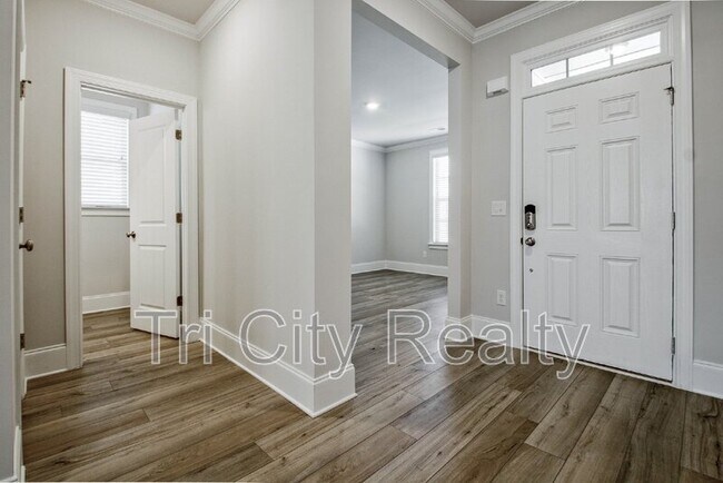 Building Photo - 602 Skye Ct