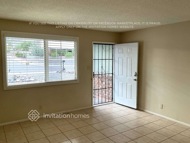 Building Photo - 8858 N 13th St