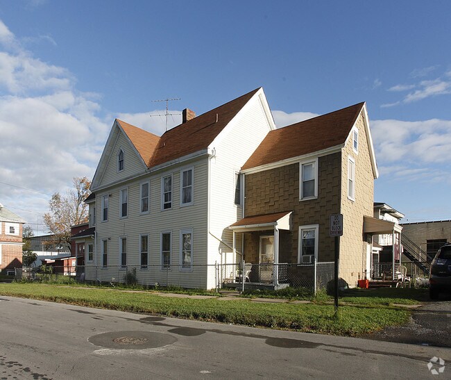 Building Photo - 209 Jefferson Ave