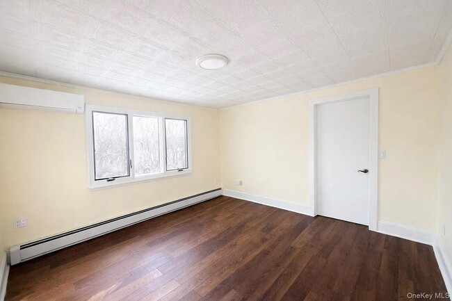 Building Photo - 85 S Harrison Ave