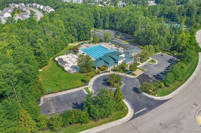 Building Photo - Brand New 4BR Luxury Home in Collington East