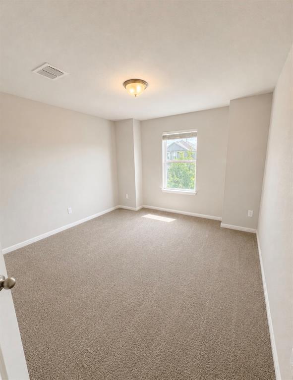 Building Photo - 3200 College Park Dr