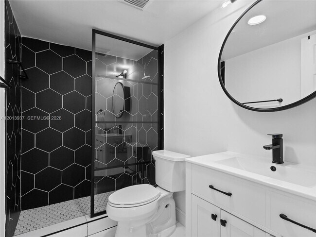 Building Photo - 7487 SW 82nd St