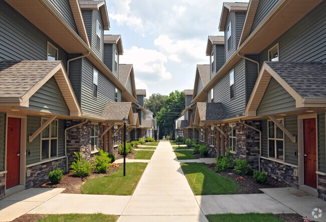 Building Photo - The Cottages