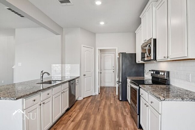 Building Photo - 1040 Wheatfield Ln
