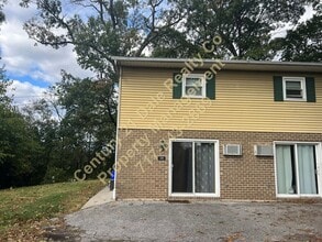 Building Photo - 2BR, 1.5 Bath home in Dallastown School Di...