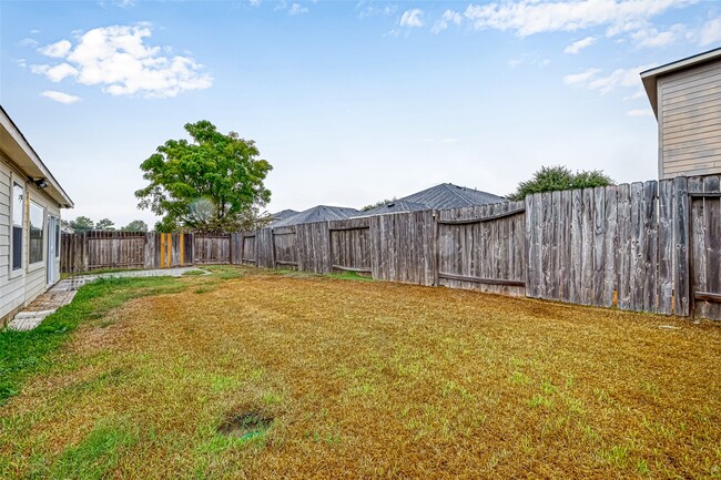 Building Photo - 18218 Barkers Green Way