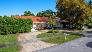 Building Photo - 2101 NE 211th Terrace