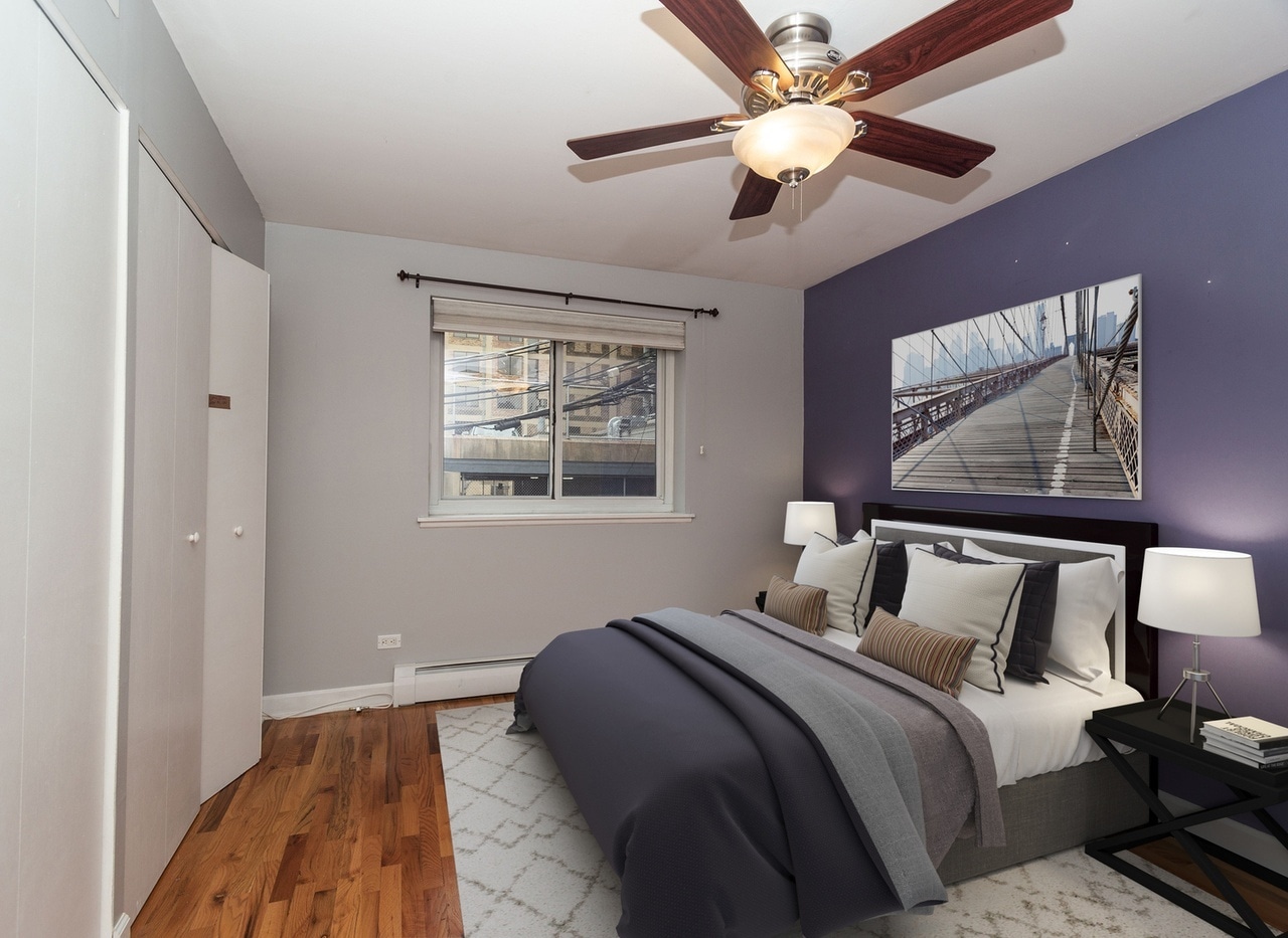 Building Photo - 515 W Wrightwood Ave