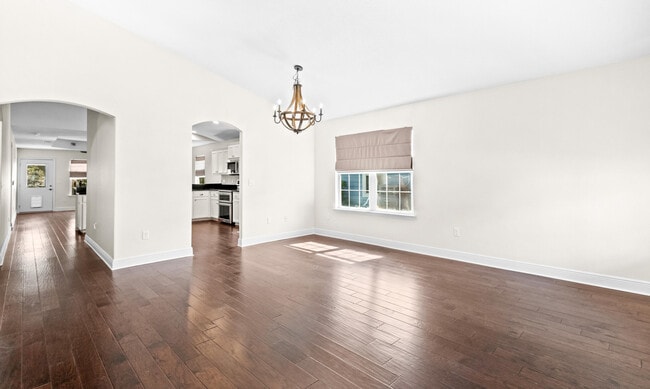 Building Photo - 30 Golden Eagle Ct