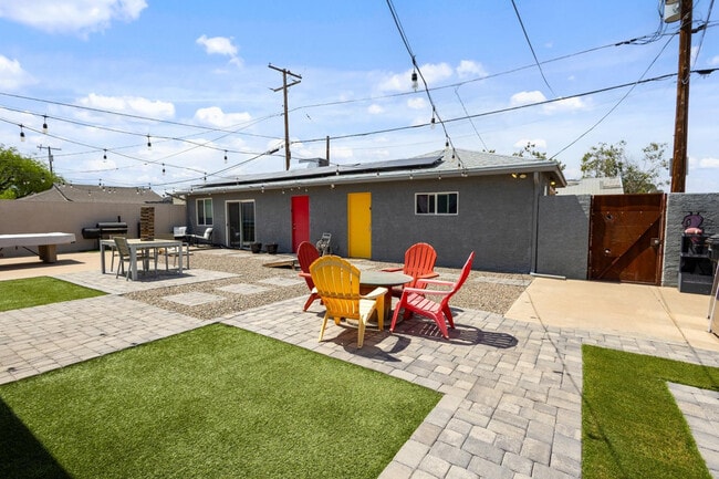 Building Photo - 3846 N 14th Ave