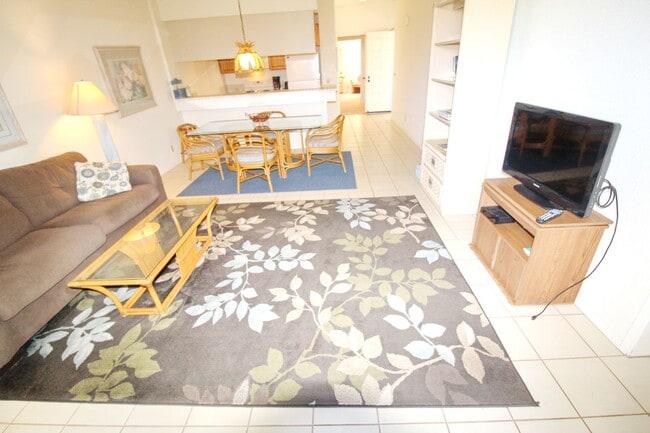 Building Photo - GRAND CHAMPIONS CONDO 2 bed/2bath Furnished -$3700-1 Year Minimum Term