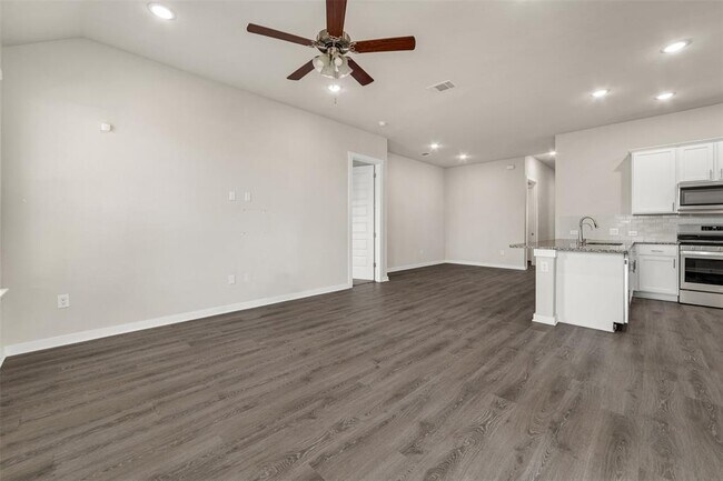 Building Photo - 2428 Bear Cub Bend