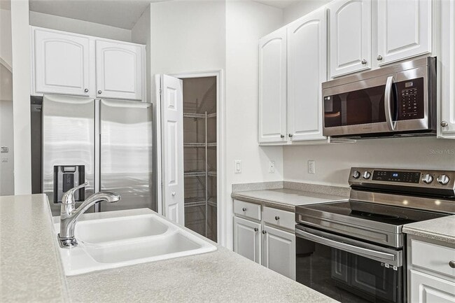 Building Photo - 7928 Limestone Ln