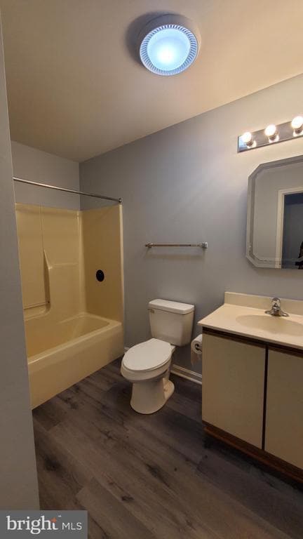 Building Photo - 6539 Huntshire Dr
