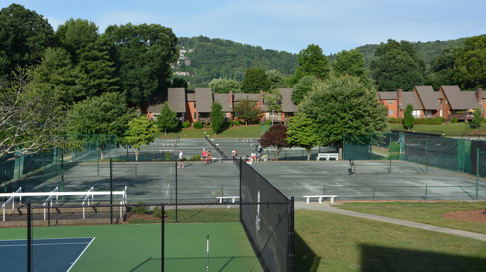 Convenient access to a plethora of indoor & outdoor tennis courts (membership required). - 17 Racquet Club Rd