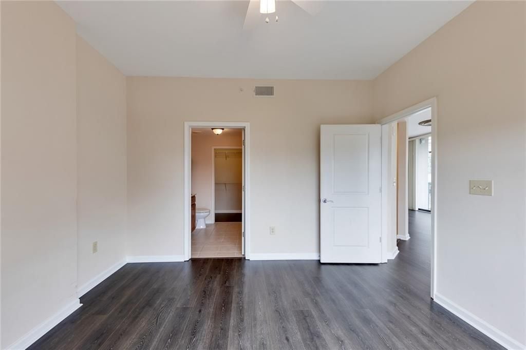 Building Photo - 3040 Peachtree Rd