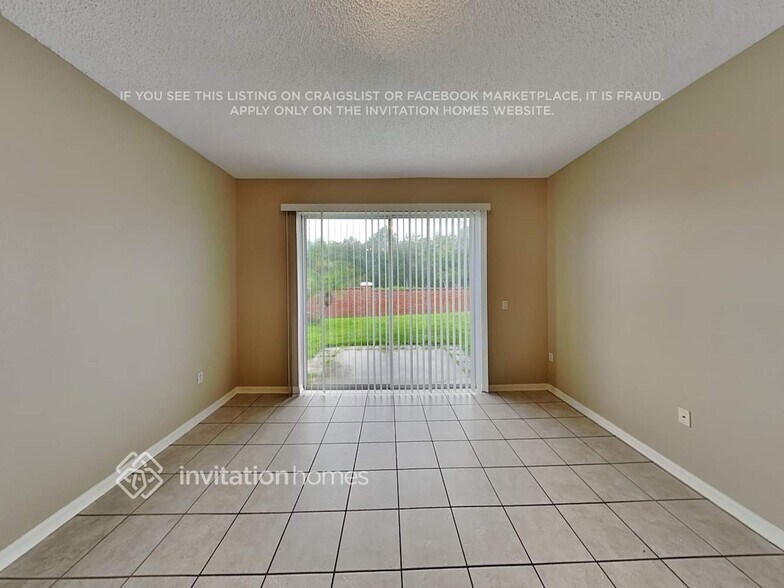 Building Photo - 9350 Monterey Bay Dr