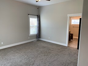 Building Photo - Ash Pine