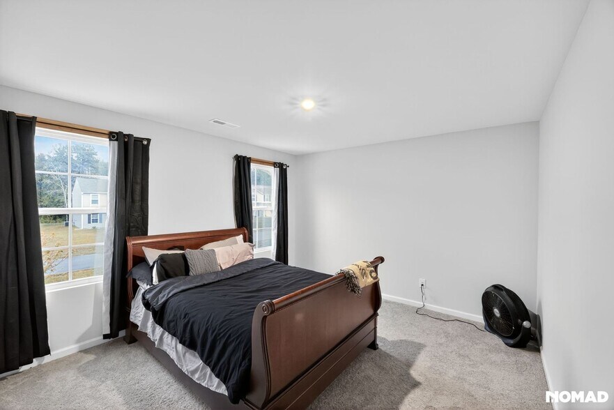 Building Photo - 629 Whitney Rd