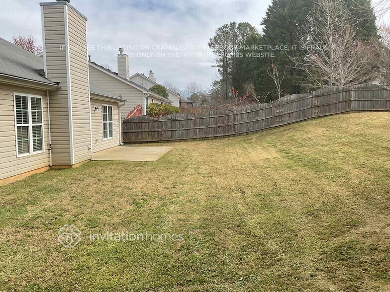 Building Photo - 2819 Merrion Park Ln NE