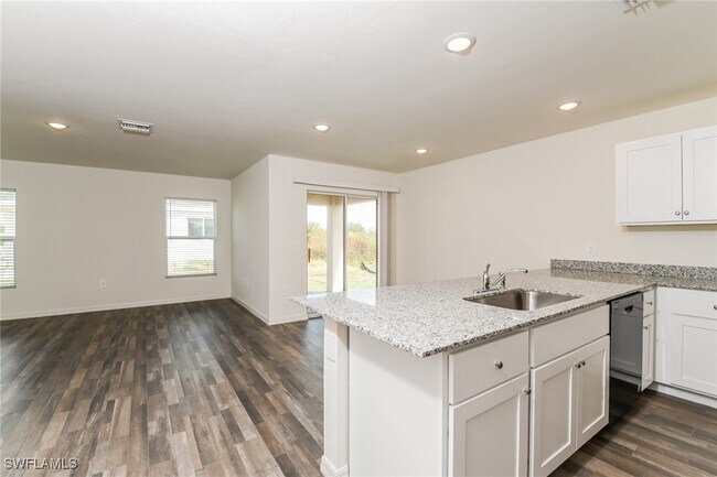 Building Photo - 3817 NW 41st St