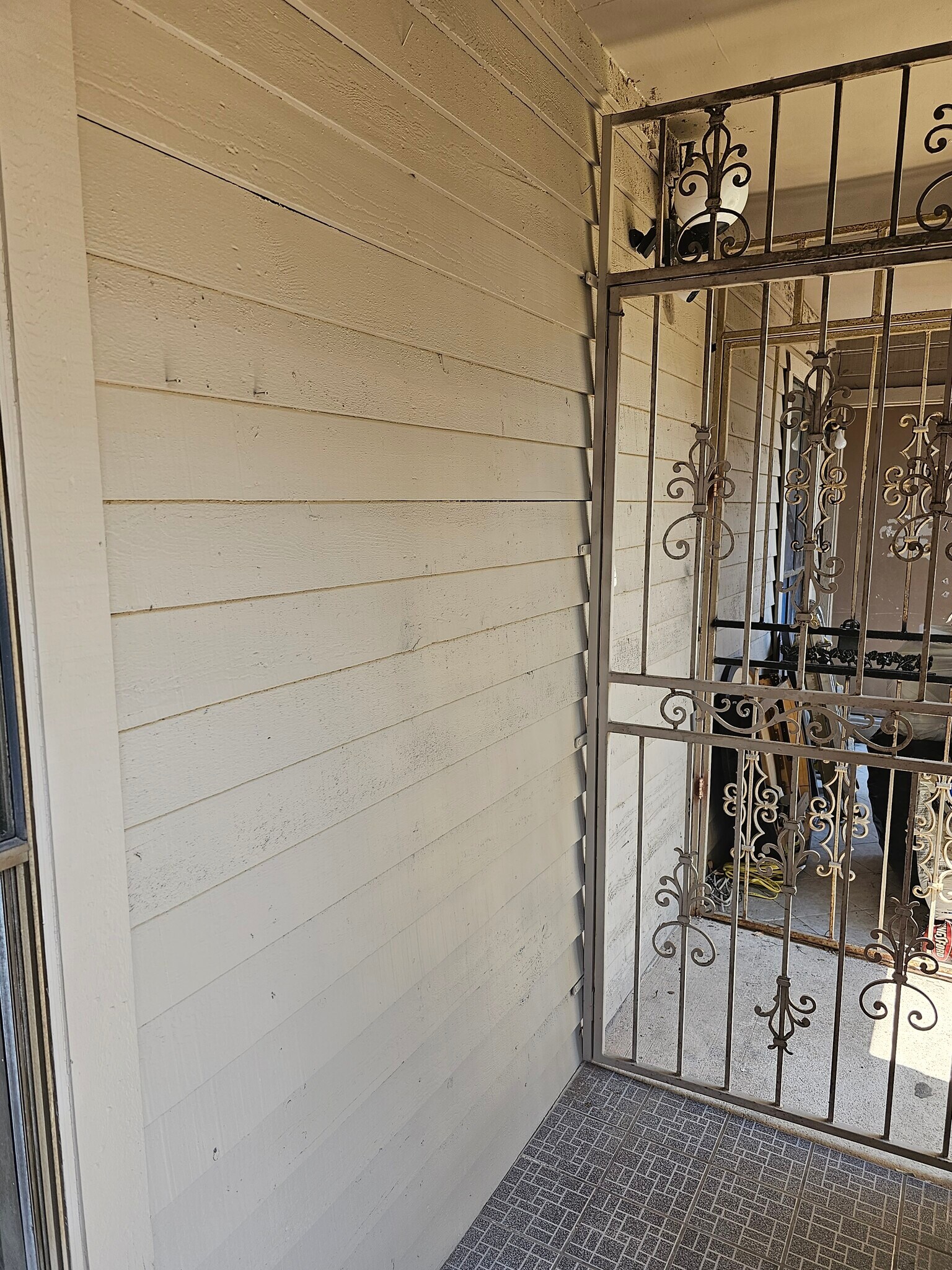 Building Photo - 10603 S Wilcrest Dr