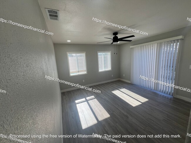 Building Photo - Nice Front House In The City Of San Bernardino