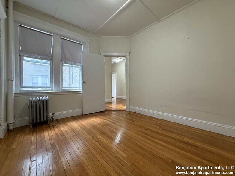 Building Photo - 1255 Boylston St