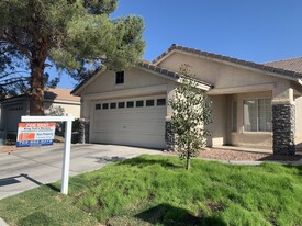 Building Photo - 9752 Double Rock Dr