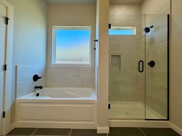 Building Photo - 5302 SW Firethorn Ln