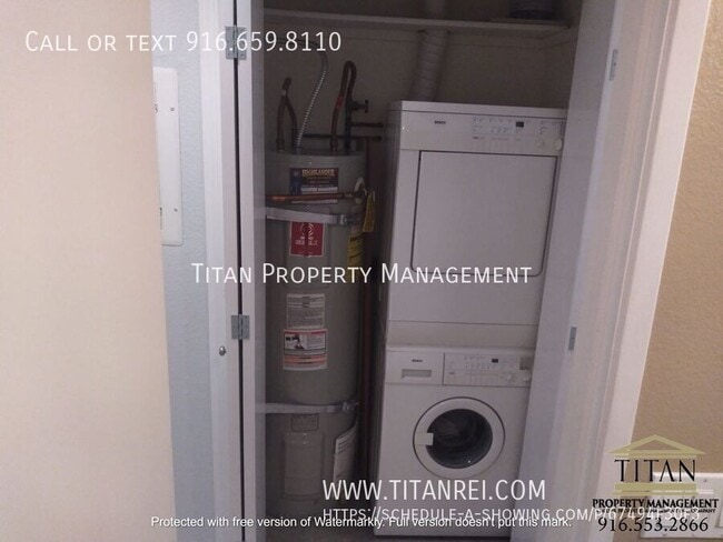 Building Photo - 1631 10th St