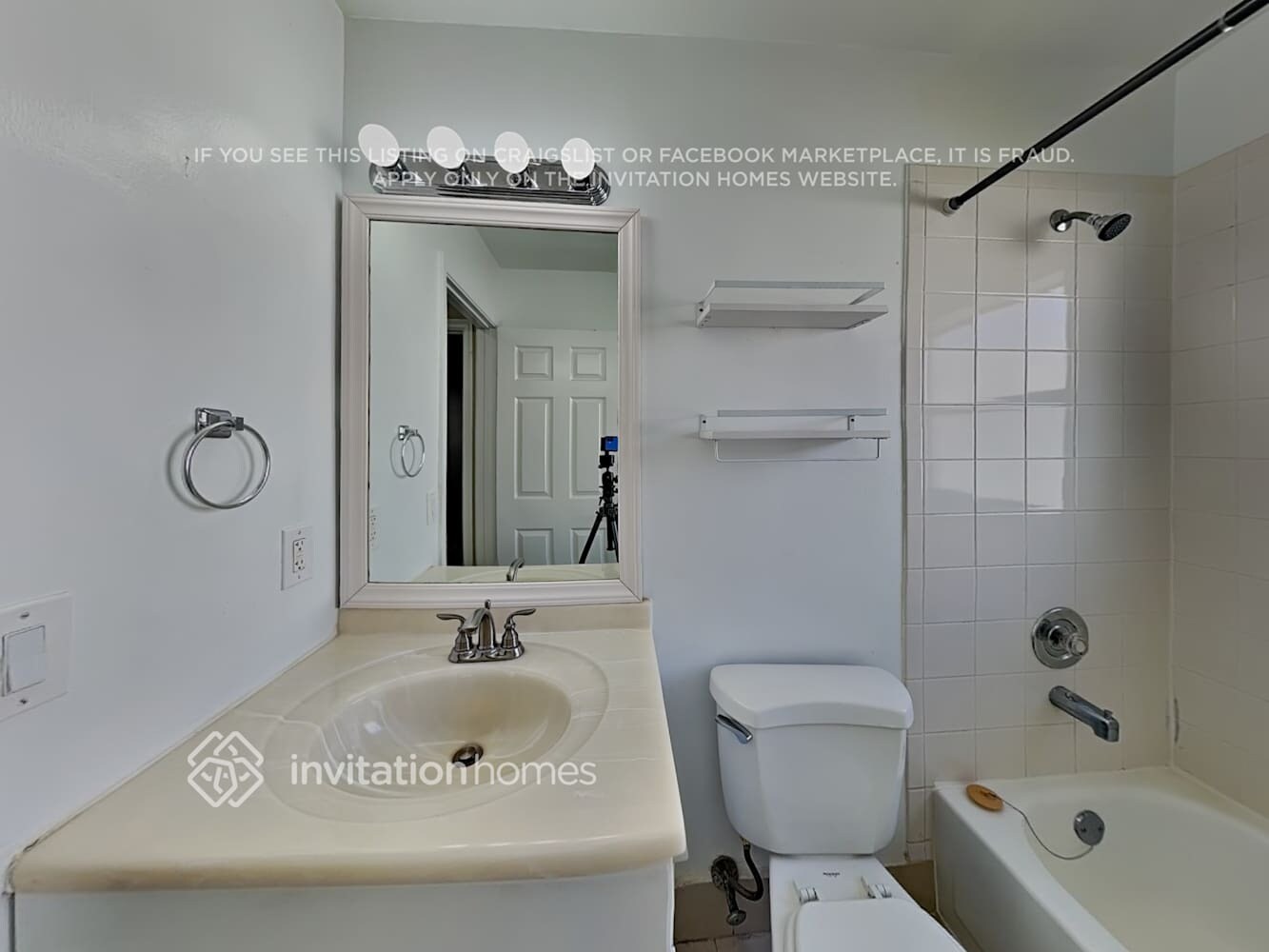 Building Photo - 1001 NW 125th Terrace