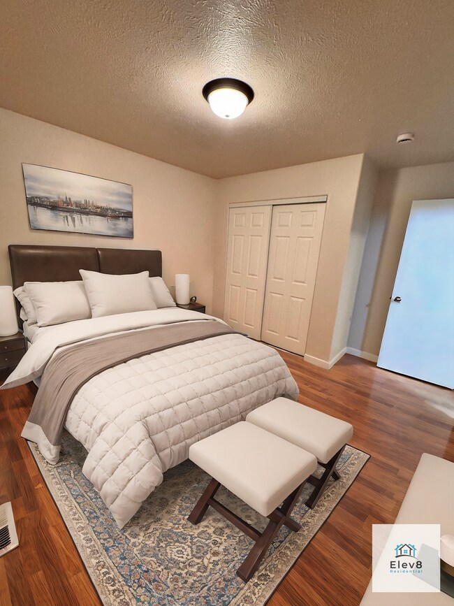 Building Photo - Modern Duplex Living in South Hill – Welco...