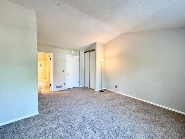 Building Photo - 11891 E Kepner Dr