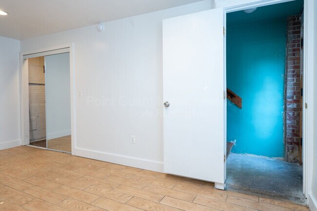 Building Photo - 421 N Emporia Ave