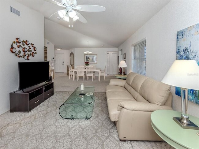 Building Photo - 5800 Sabal Trace Dr