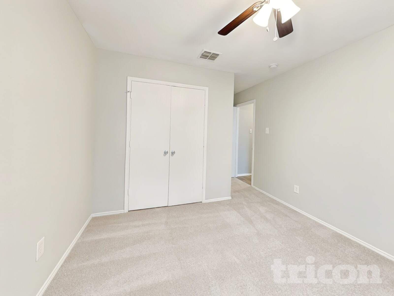 Building Photo - 1700 Bob Dr