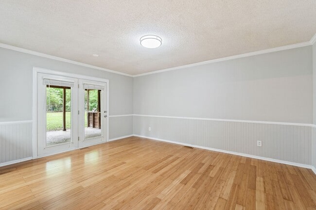 Building Photo - 2119 N 55th Pl