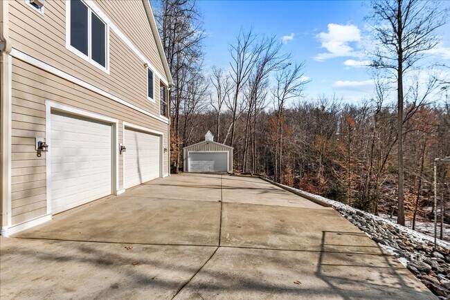 Building Photo - 2 Bedroom 3 Bath is Stafford, VA