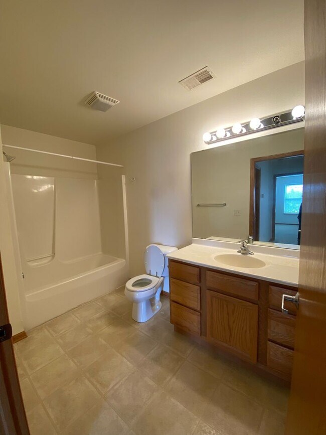 Building Photo - Luxury 1-Bedroom Apartment in the Heart of Downtown Stoughton